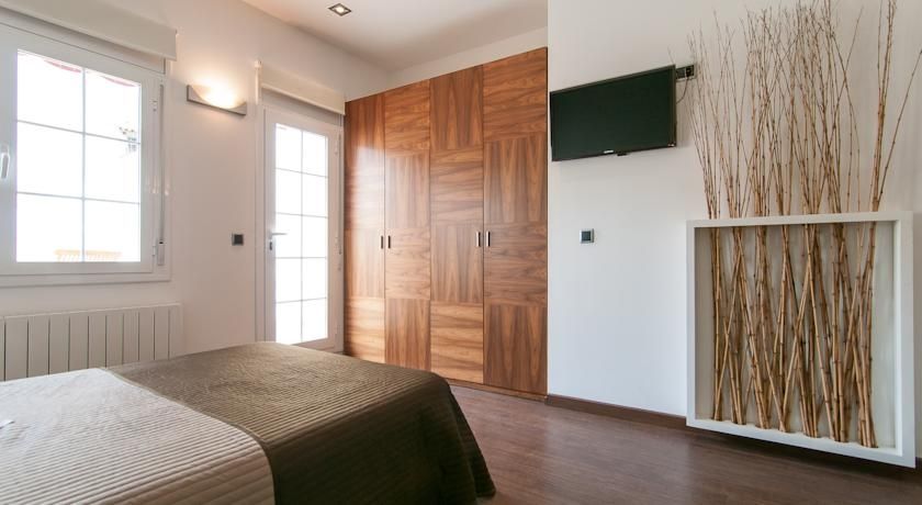 Apartamentos Alos Барселона Екстер'єр фото