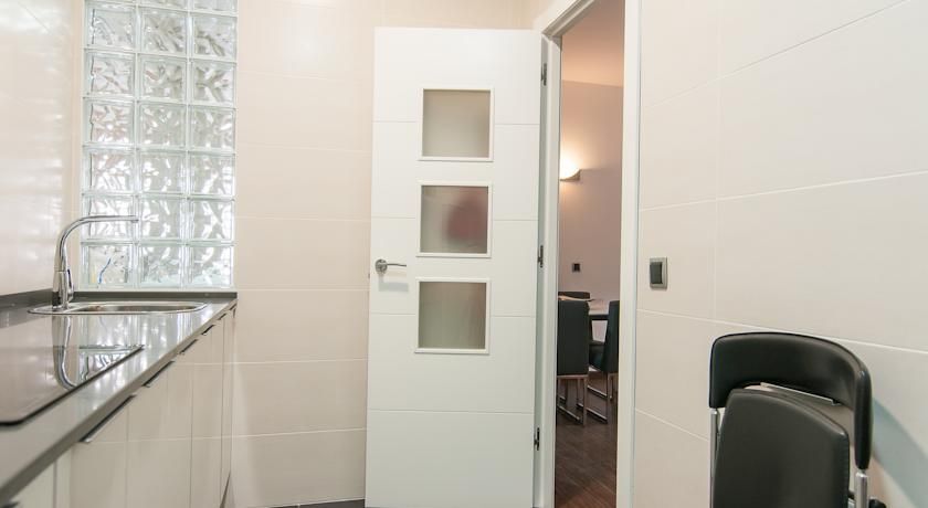 Apartamentos Alos Барселона Екстер'єр фото